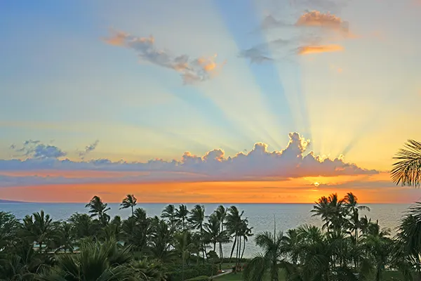 Colorful sunset over the beach in Wailea on the West Shore of the island of Maui in Hawaii