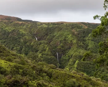 Scenic Makamakaole Falls vista from the Waihee Ridge Trail, Maui, Hawaii