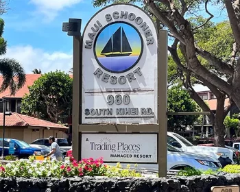 The sign outside for the Maui Schooner Resort.