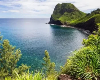 A tropical bay in West Maui.